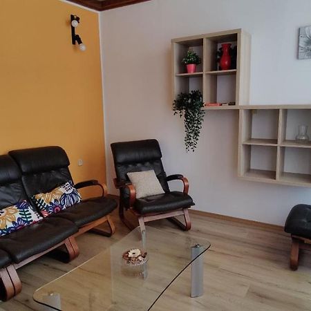 Apartma 2000 โทลมิน ภายนอก รูปภาพ