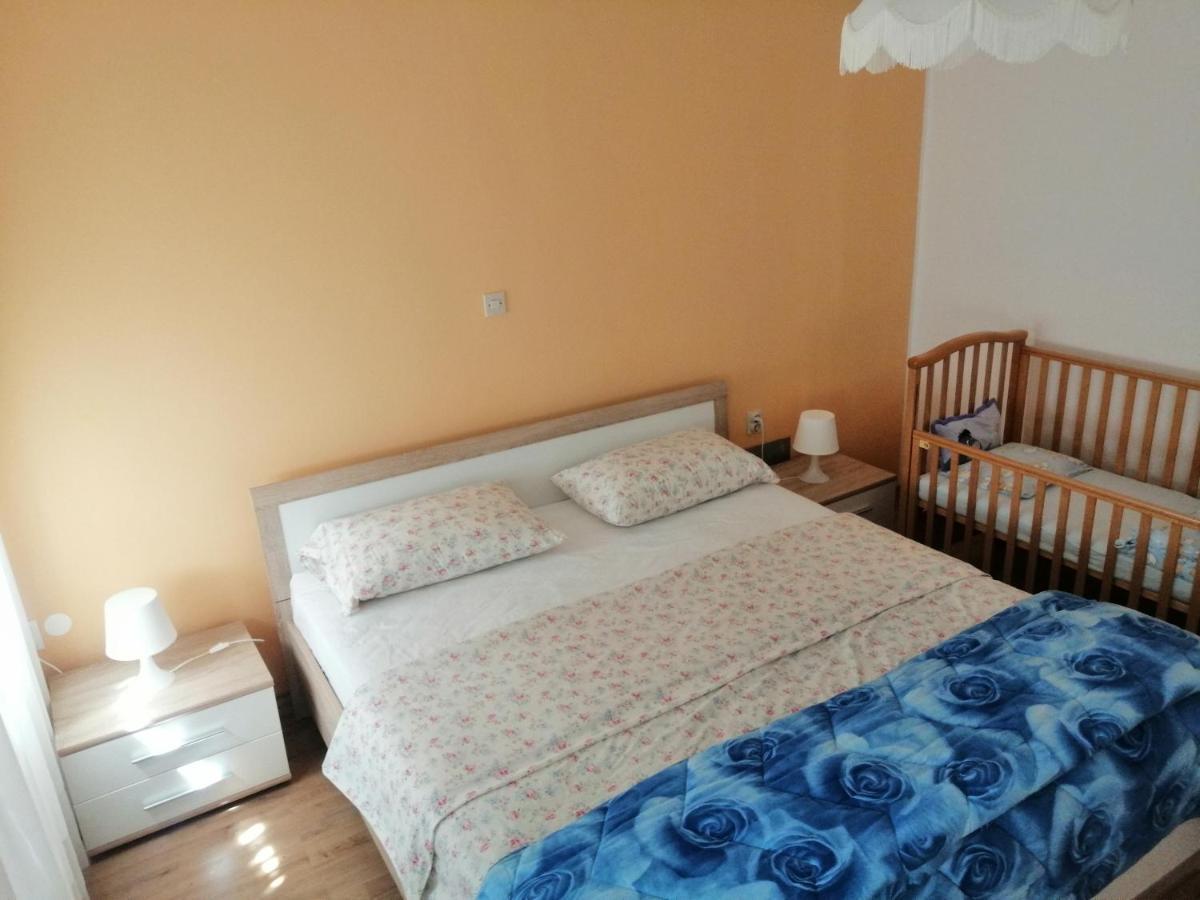 Apartma 2000 โทลมิน ภายนอก รูปภาพ
