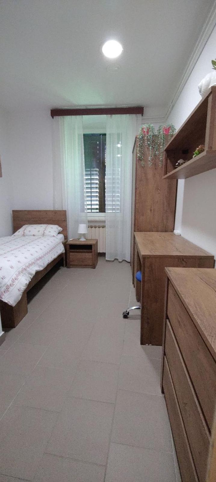 Apartma 2000 โทลมิน ภายนอก รูปภาพ