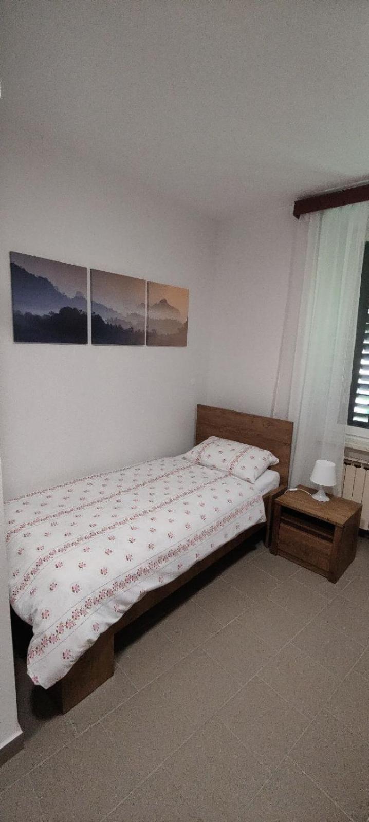 Apartma 2000 โทลมิน ห้อง รูปภาพ